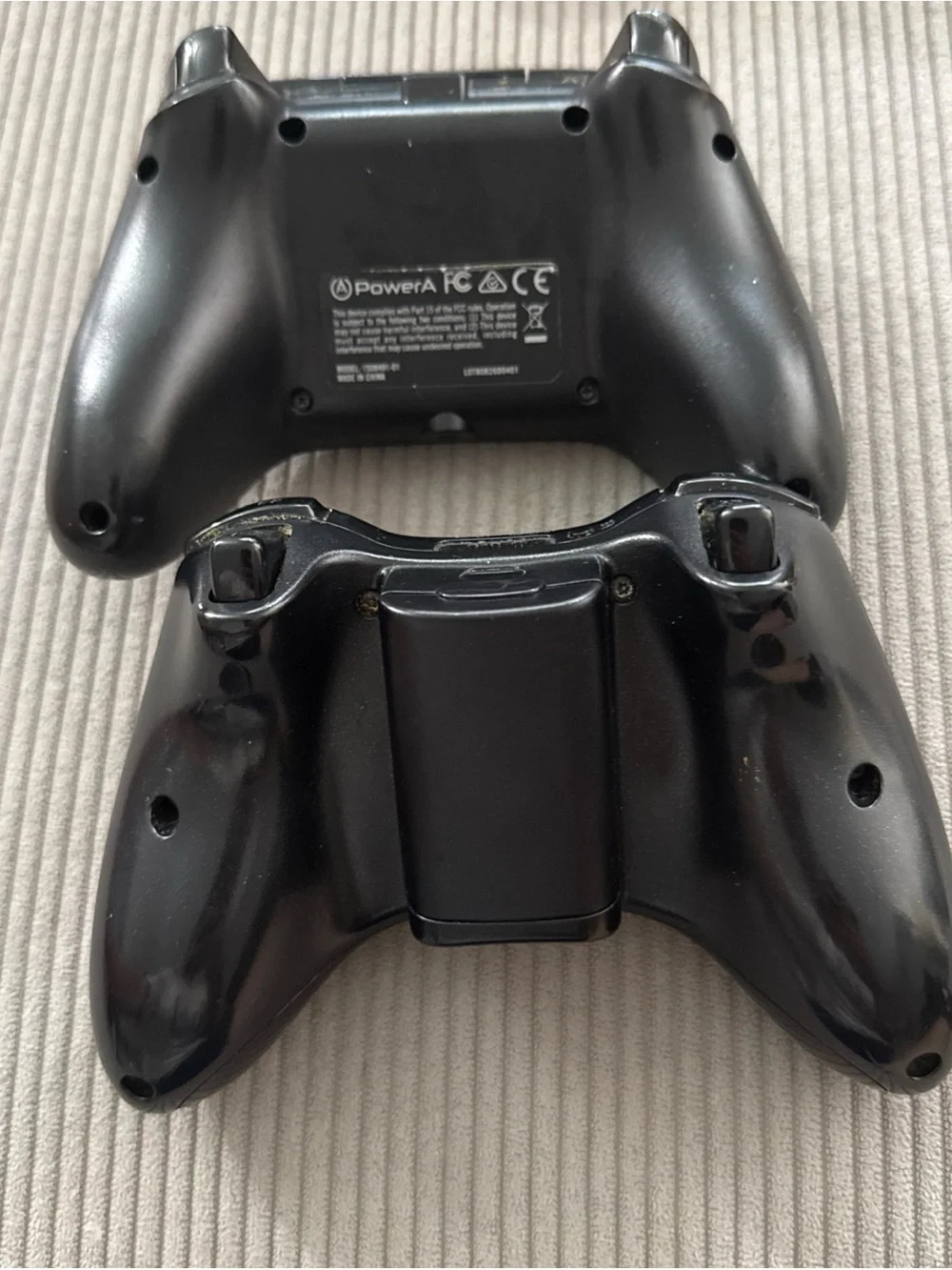 XBOX limited edition and classic Wireless Controller - Black & Chrome